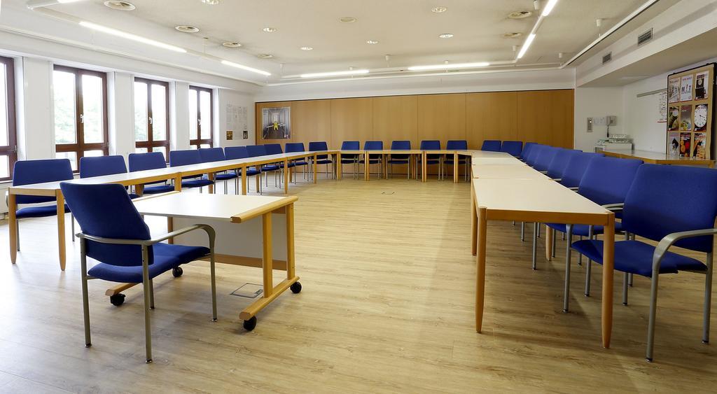 Steinbach im Taunus Tagungs- Und Bildungszentrum Steinbach/Taunus מראה חיצוני תמונה